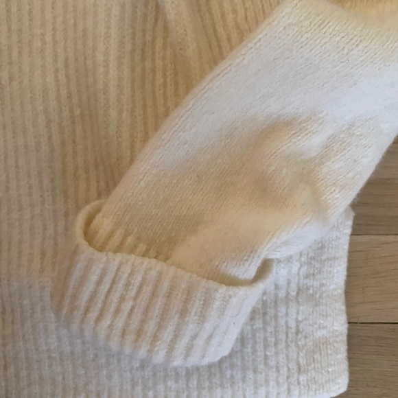 EUC Vince wool sweater, size S - Picture 4 of 4